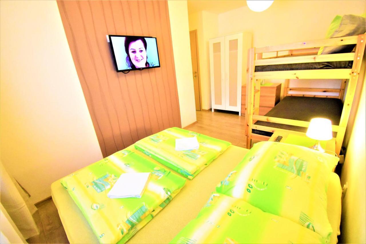 Liptovský Mikuláš Penzion Privat Siesta酒店 外观 照片